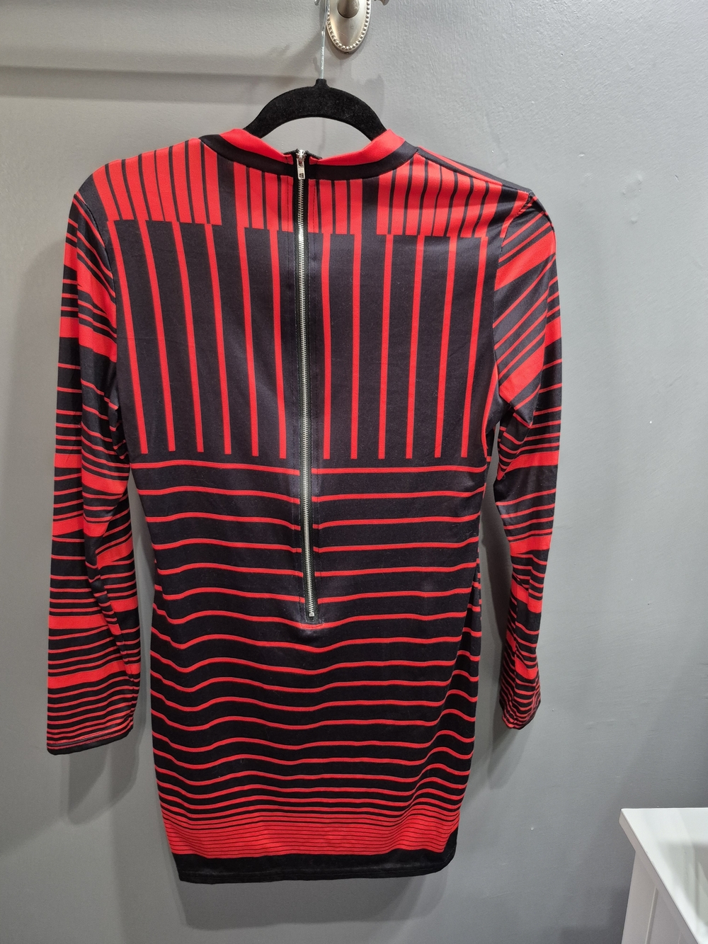 Red and Black Striped Geometric Mini Dress Satin Like Material Size Medium - Picture 3 of 6